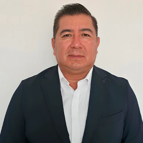 Mtro. Mario Lara