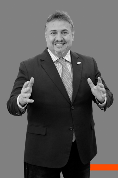 José Luis Falcón Mendoza